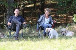 Thimm's Retriever - Susanne, Thomas, Yoshi und Maja als Zuschauer beim Sennecup 